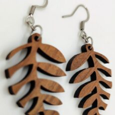 Boucles d’oreilles feuille exotique en bois massif