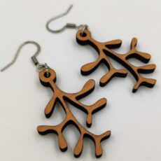 Boucles d’oreilles corail en bois massif